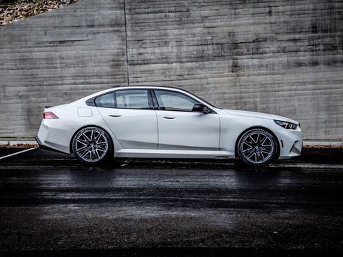 New 2026 BMW M5 AWD/4WD image 6