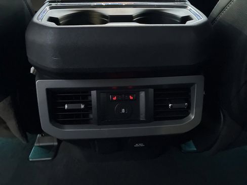 Used 2023 Ford F250 Lariat w/ FX4 Off-Road Package image 23