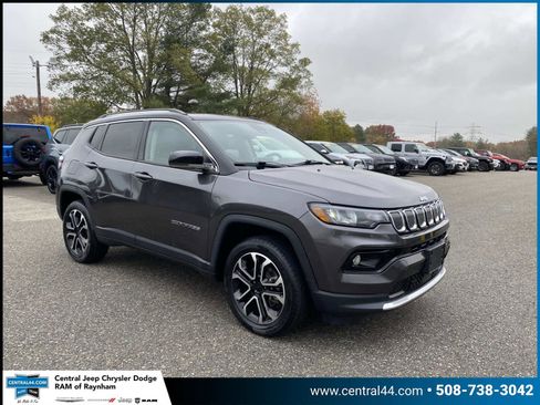 Certified 2022 Jeep Compass Limited w/ Sun and Sound Group image 1