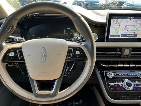 Used 2020 Lincoln Corsair Reserve w/ Equipment Group 202A AWD/4WD image 12