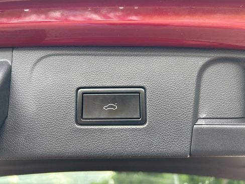 Used 2019 Volkswagen Atlas SE w/ Towing Package image 47