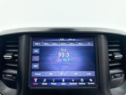 Used 2021 RAM 1500 Big Horn image 4