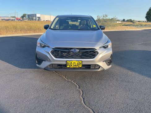 Used 2025 Subaru Impreza 2.0i AWD/4WD image 8