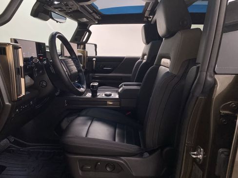 Used 2024 GMC Hummer EV 3X w/ Extreme Off-Road Package image 13