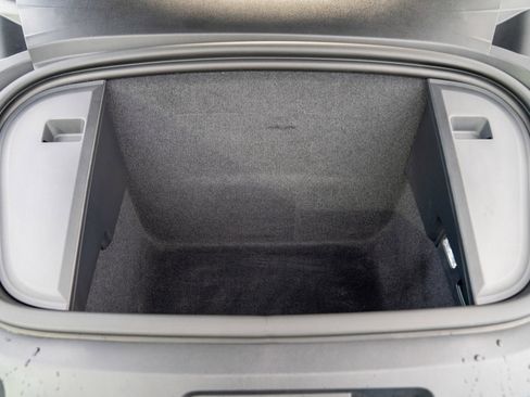 Certified 2021 Porsche Taycan Turbo S AWD/4WD image 27