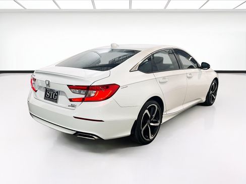 Used 2020 Honda Accord Sport image 4