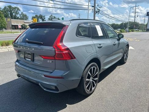 Certified 2024 Volvo XC60 B5 Plus w/ Protection Package Premier AWD/4WD image 5
