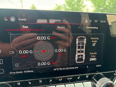 New 2026 GMC Canyon Denali AWD/4WD image 35