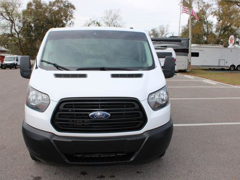 Used 2019 Ford Transit 250 130 Low Roof image 2