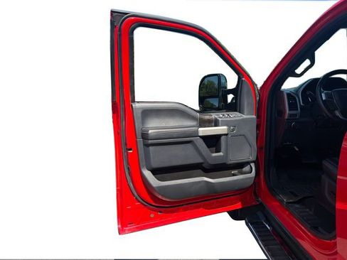 Used 2022 Ford F250 Lariat w/ Chrome Package AWD/4WD image 22