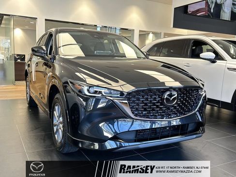 Used 2024 MAZDA CX-5 AWD 2.5 S w/ Select Package image 1