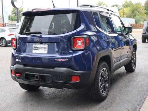 Used 2016 Jeep Renegade Trailhawk w/ Cold Weather Group AWD/4WD image 5