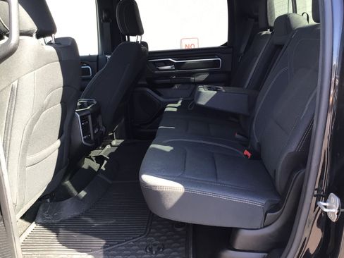 Used 2023 RAM 1500 Big Horn AWD/4WD image 6