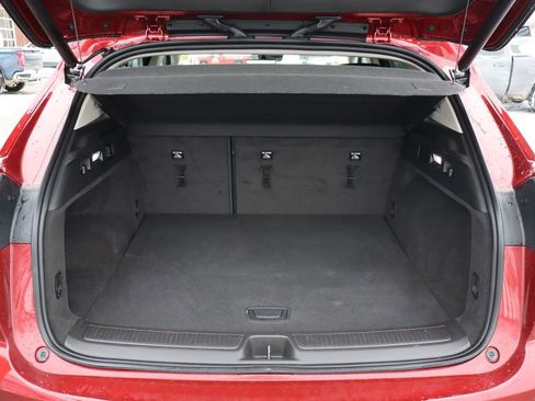 Used 2023 Buick Envision Avenir image 38