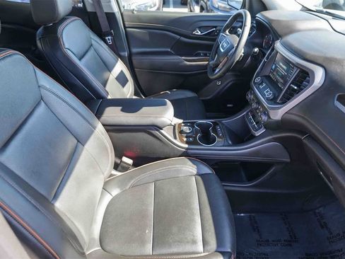 Used 2023 GMC Acadia AT4 w/ Technology Package image 15