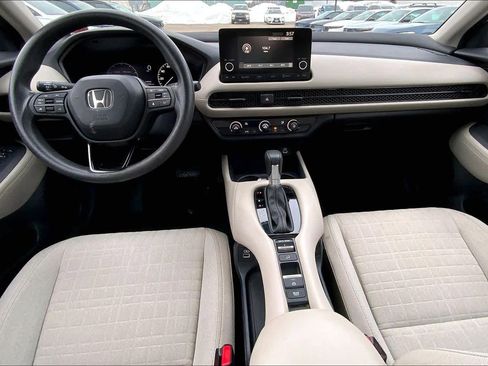 Certified 2023 Honda HR-V LX image 16