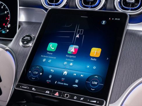 New 2026 Mercedes-Benz GLC 300 image 19