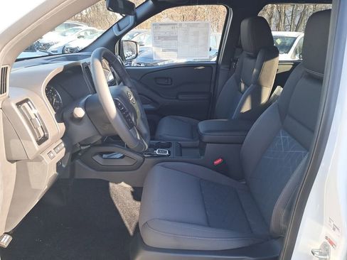 New 2026 Nissan Frontier SV w/ SV Convenience Package AWD/4WD image 10