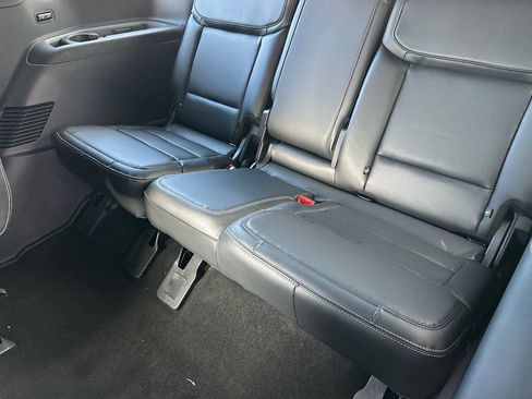 New 2026 Ford Expedition Platinum image 12