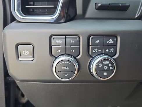 Certified 2023 GMC Sierra 1500 Denali w/ Denali Reserve Package AWD/4WD image 23