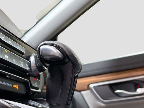 Used 2019 Honda CR-V EX image 18