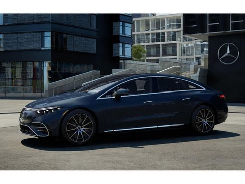 New 2022 Mercedes-Benz EQS 580 4MATIC Sedan image 36