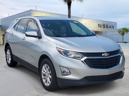 Used 2020 Chevrolet Equinox LT FWD image 8