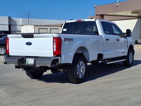 New 2026 Ford F350 XLT w/ FX4 Off-Road Package image 4