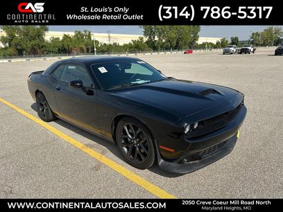 Used 2022 Dodge Challenger R/T w/ Blacktop Package