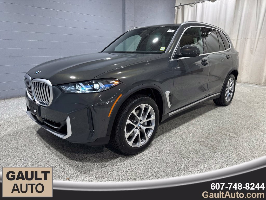 Used 2025 BMW X5 xDrive40i w/ Executive Package AWD/4WD image 4