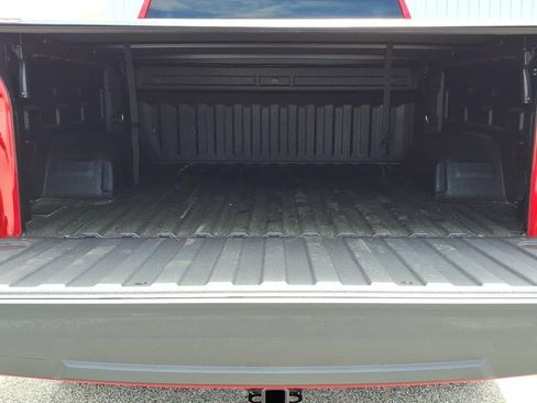 New 2026 Chevrolet Silverado 1500 Custom w/ LPO, Dark Essentials Package AWD/4WD image 10