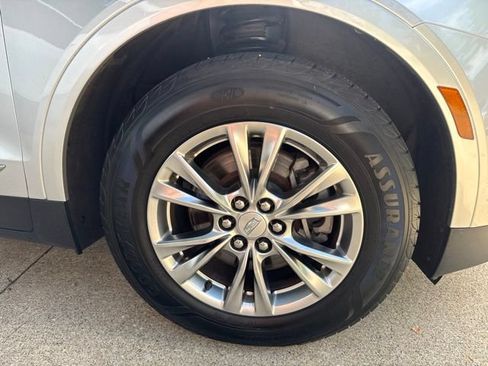 Used 2020 Cadillac XT5 Premium Luxury AWD/4WD image 32