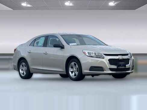 Used 2015 Chevrolet Malibu LS image 7