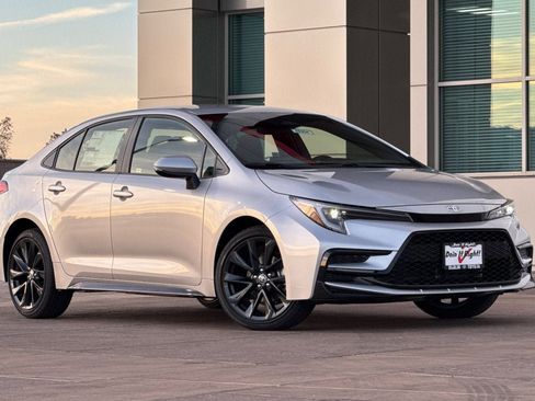 New 2026 Toyota Corolla SE image 2