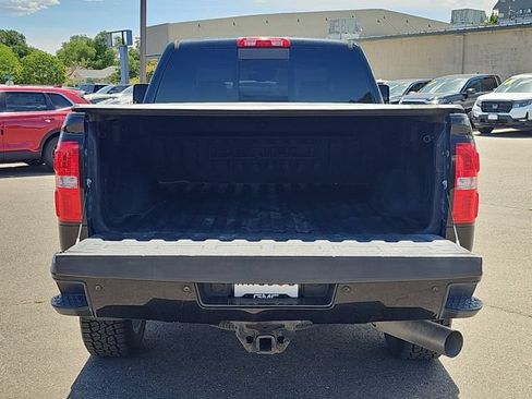 Used 2016 GMC Sierra 2500 Denali w/ Driver Alert Package AWD/4WD image 28