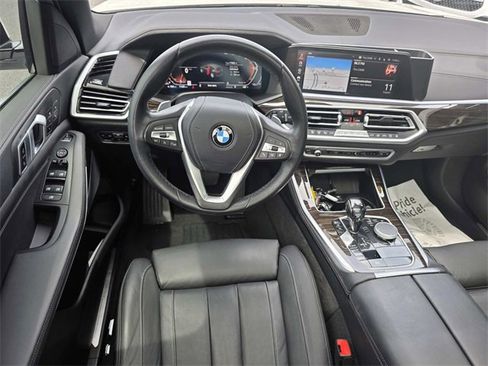 Used 2021 BMW X5 sDrive40i w/ Luxury Seating Package 2 image 9