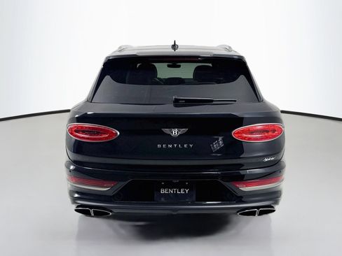 Certified 2023 Bentley Bentayga Plug-In Hybrid AWD/4WD image 10