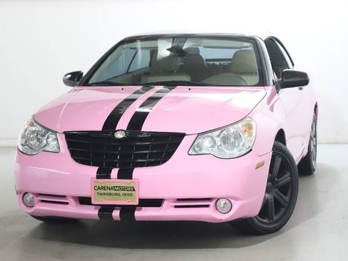 Used 2010 Chrysler Sebring Limited image 1