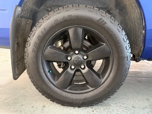 Used 2015 RAM 1500 Sport w/ Sport Premium Group image 10