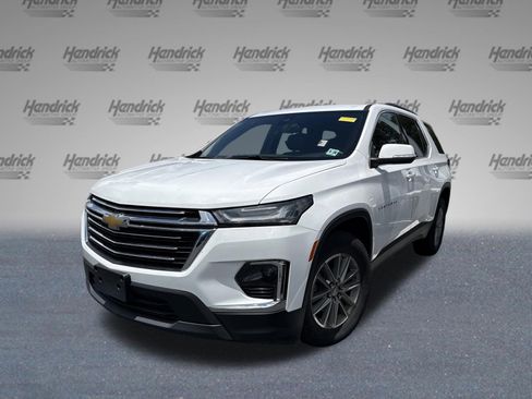 Used 2023 Chevrolet Traverse LT AWD/4WD image 5