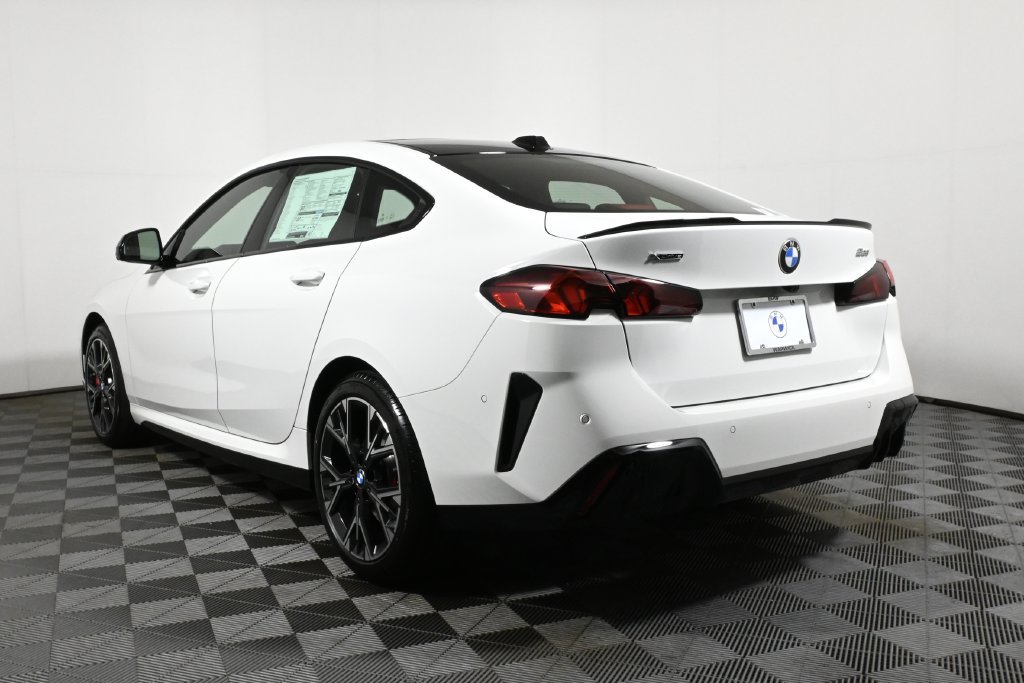 Used 2026 BMW 228i xDrive w/ Technology Package AWD/4WD image 5