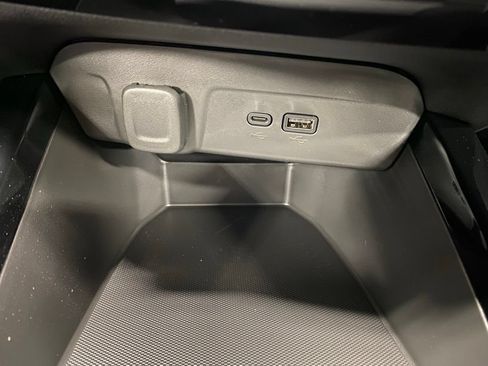 New 2026 Chevrolet Trax LT FWD image 40