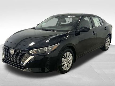 New 2025 Nissan Sentra S image 5