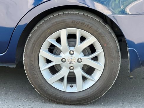 Used 2019 Nissan Versa SV w/ SV Special Edition Package image 12