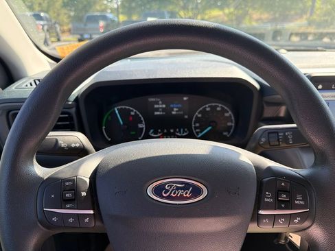 Used 2024 Ford Maverick XL FWD image 5