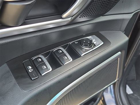 New 2025 Kia Telluride S image 22