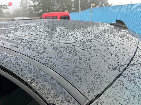 Used 2020 Chevrolet Silverado 1500 LT Trail Boss image 28