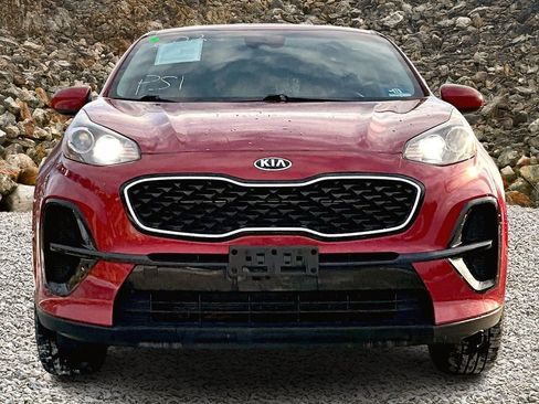 Used 2021 Kia Sportage LX image 3