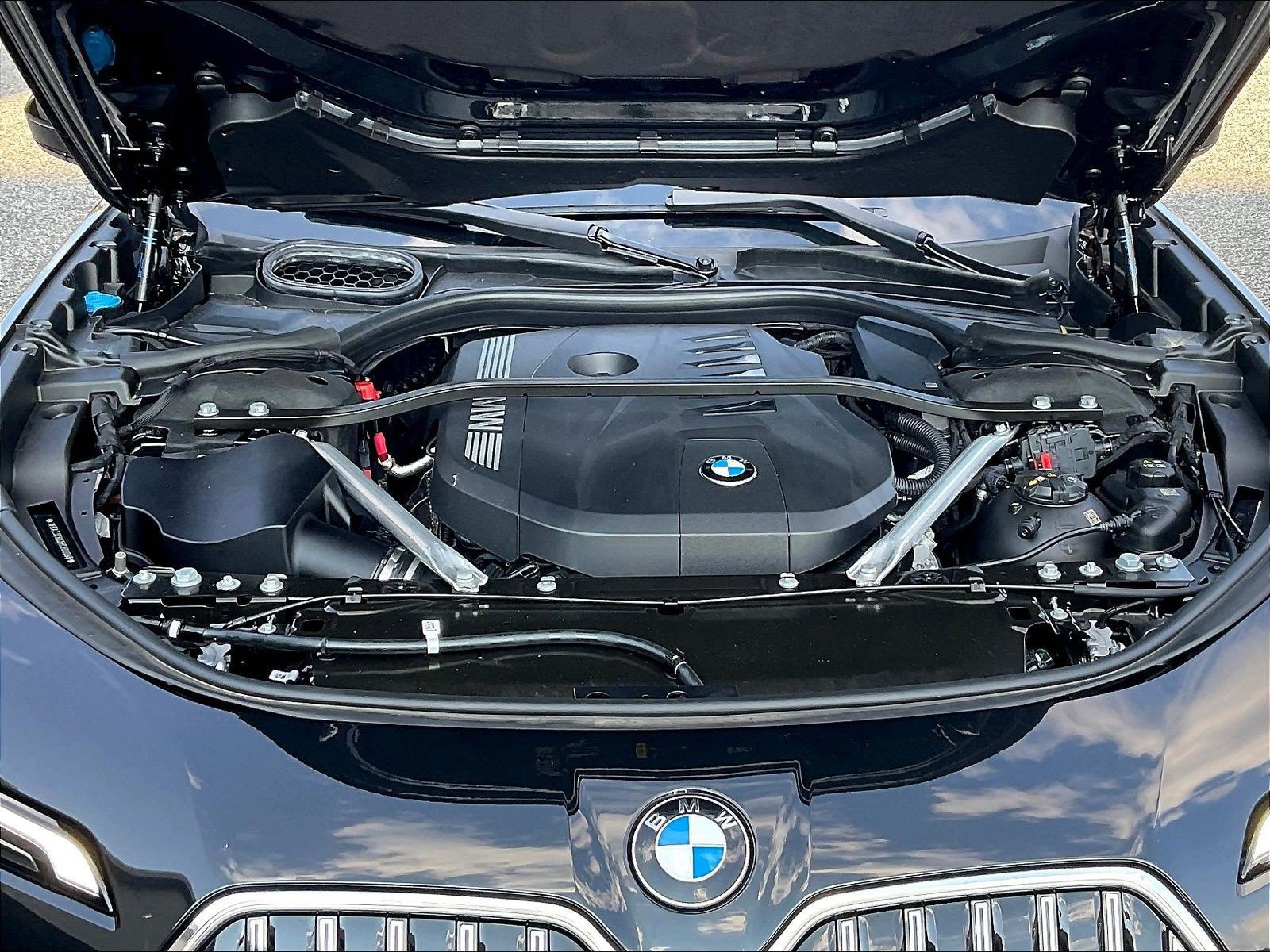 Used 2024 BMW 740i RWD image 32
