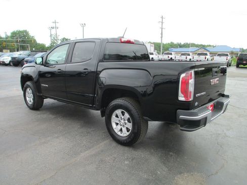 Used 2018 GMC Canyon 2WD Crew Cab w/ Convenience Package image 8